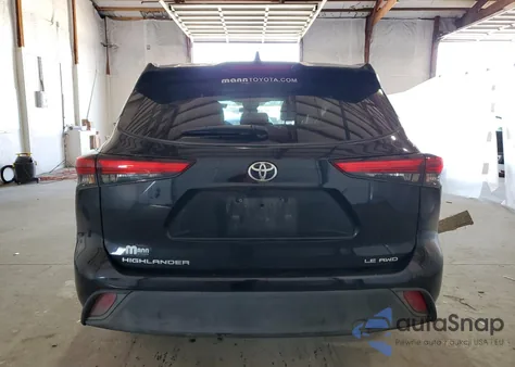 2020 Toyota Highlander L z USA, uszkodzony, nr VIN 5TDBZRBH2LS051099